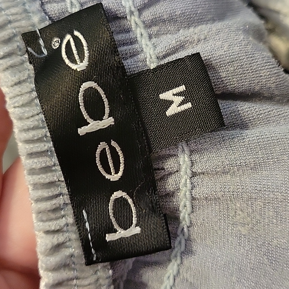 BEBE TOP - Picture 3 of 6